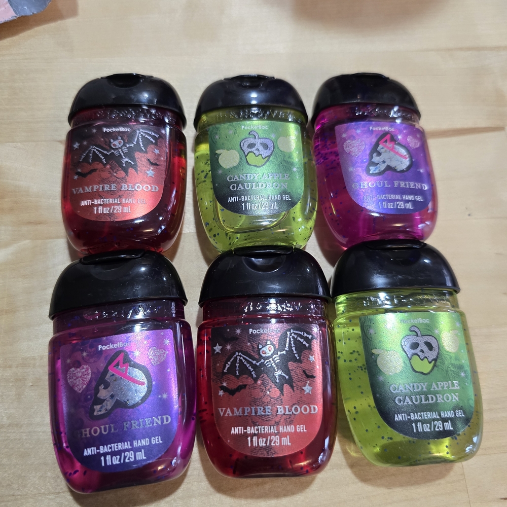 Bath & Body Works Hand Gel Set - Red, Green, Pink